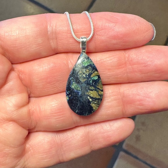 Azurite pendant with sterling silver chain - Picture 6 of 7